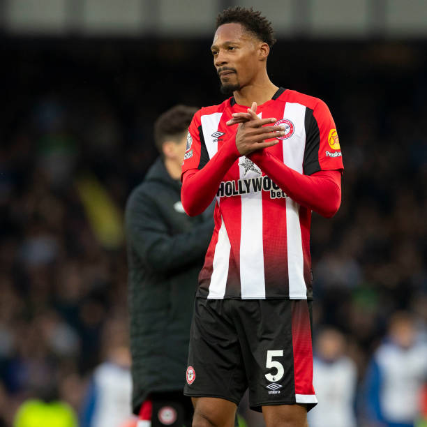 台上崭露头 台上崭露头